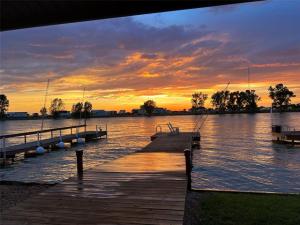 MLS #21260460 image #0