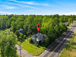 MLS #21260573 image #0