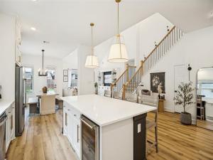 MLS #21260599 image #0