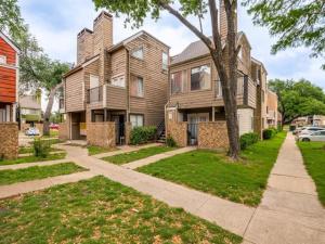 MLS #21261155 image #0