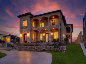 MLS #21267024 image #0