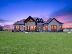 MLS #21267956 image #0
