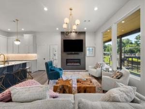 MLS #21268377 image #0