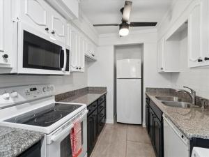 MLS #21268432 image #0