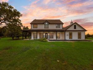 MLS #21268549 image #0