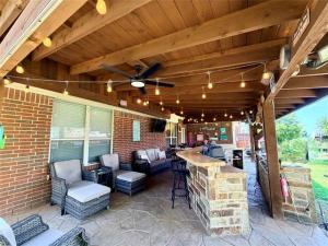 MLS #21268748 image #0