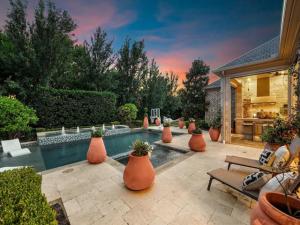 MLS #21269063 image #0