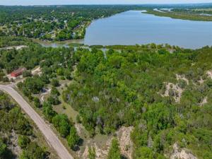 MLS #21270147 image #0