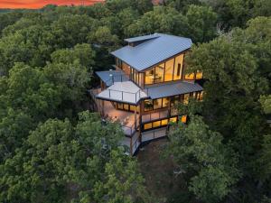 MLS #21270655 image #0