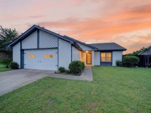 MLS #21270856 image #0