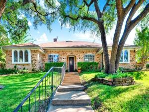 MLS #21272245 image #0