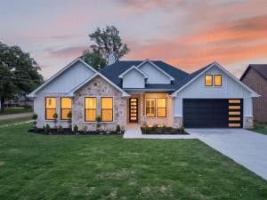 MLS #21272372 image #0