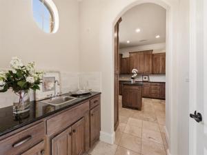 MLS #21272504 image #0