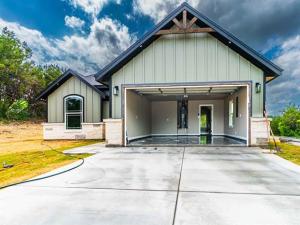 MLS #21272940 image #0
