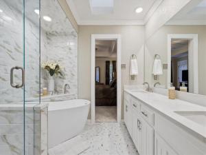 MLS #21273436 image #0