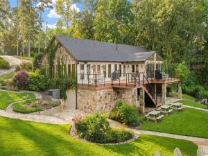 MLS #21274617 image #0