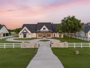 MLS #21276692 image #0