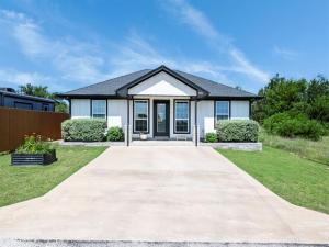 MLS #21285328 image #0