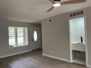 MLS #21287660 image #0