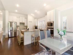 MLS #21288903 image #0
