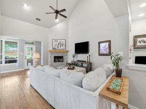MLS #21289074 image #0