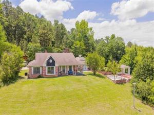 MLS #21290296 image #0