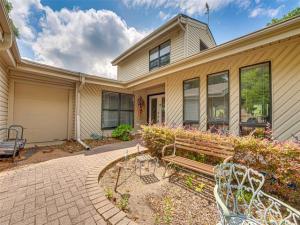 MLS #21292519 image #0