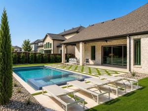 MLS #21292763 image #0
