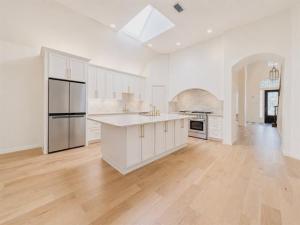 MLS #21294507 image #0