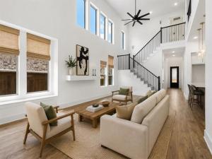 MLS #21298936 image #0