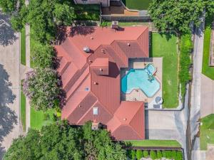 MLS #21305718 image #0