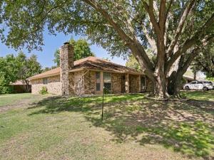 MLS #21305792 image #0