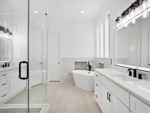 MLS #21306144 image #0