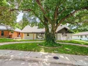 MLS #21307402 image #0