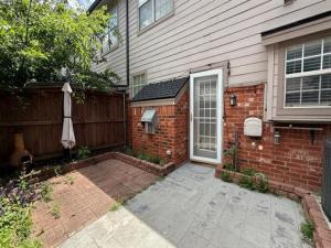 MLS #21307409 image #0