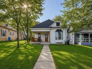 MLS #21309903 image #0