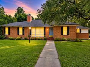 MLS #21312597 image #0