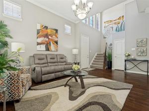 MLS #21312983 image #0