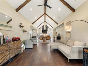 MLS #21313537 image #0