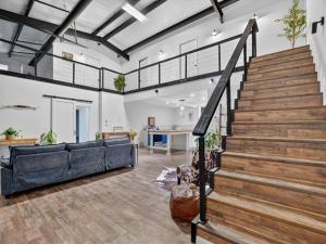 MLS #21314636 image #0