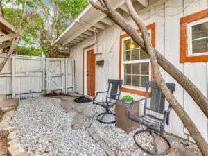 MLS #21315836 image #0