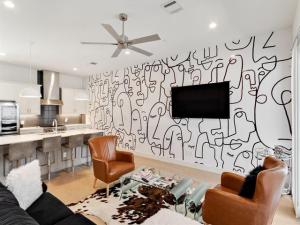 MLS #21316996 image #0