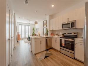 MLS #21318277 image #0