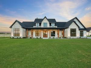 MLS #21319140 image #0