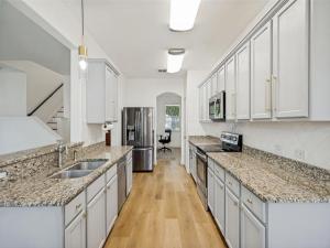 MLS #21320130 image #0