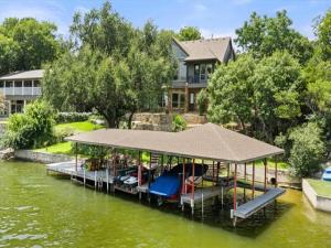 MLS #21320167 image #0