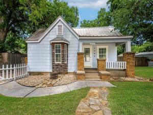 MLS #21320878 image #0
