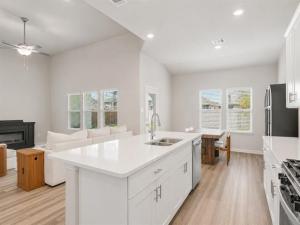 MLS #21323267 image #0