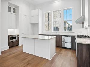 MLS #21323585 image #0