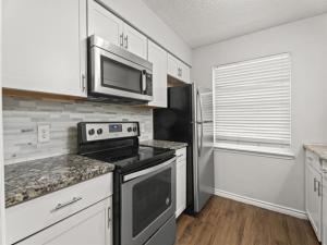 MLS #21325377 image #0